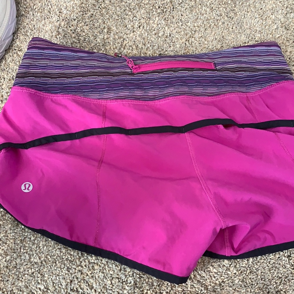 Speed up lululemon shorts size 4